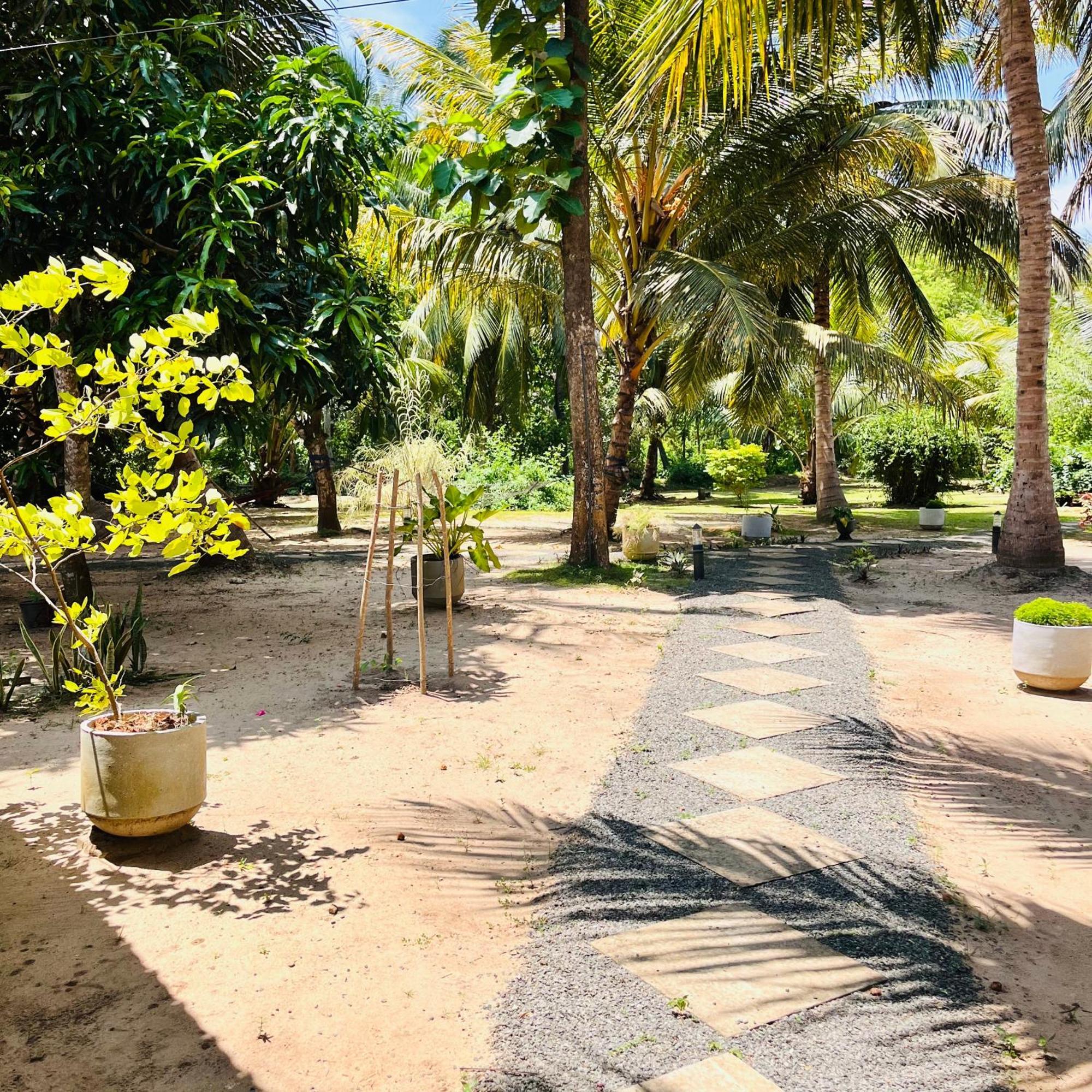 Hanguk Lanka Lagoon Villa Tangalle Eksteriør billede